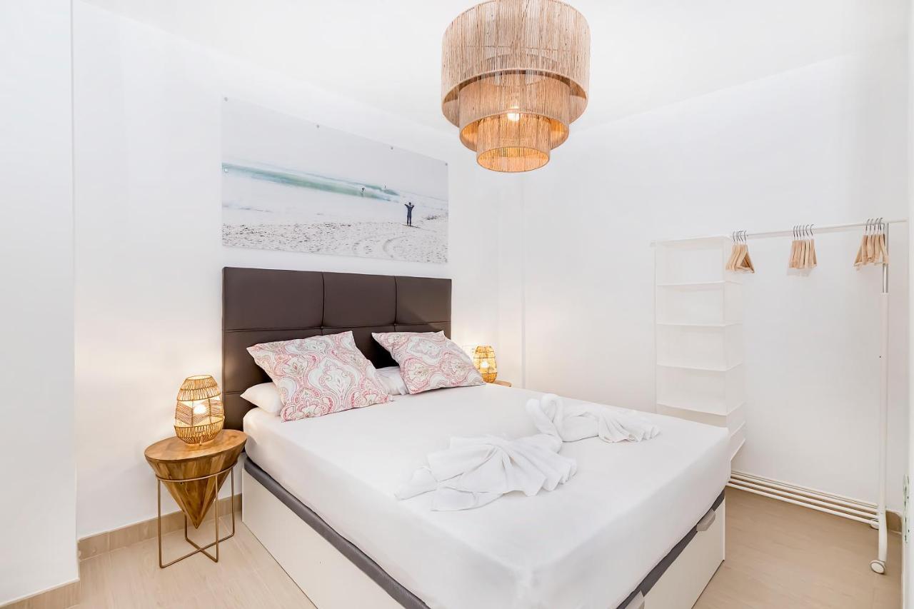 Maba/Private Backyard/Walk To Downtown/Large Smart Tv Appartement Málaga Buitenkant foto